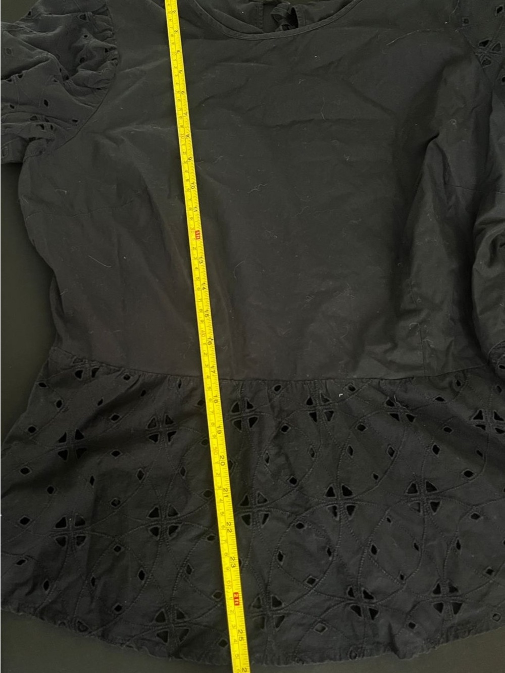 Who What Wear Black Eyelet Peplum Top - Picture 6 of 6